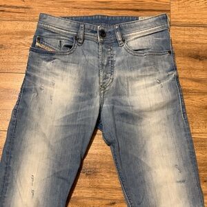 Diesel Men’s Regular Slim-Tapered Jeans 27x32